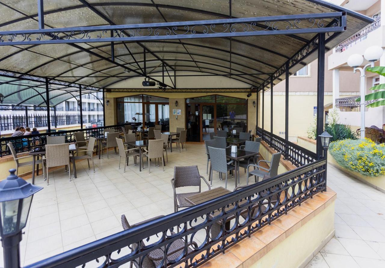 Hotel Naslada بالشيك المظهر الخارجي الصورة